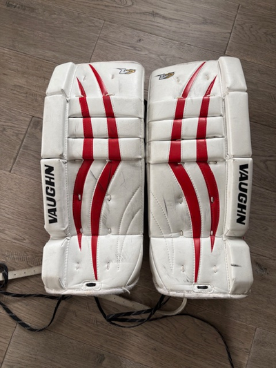 Vaughn Youth Goalie Pads, View more