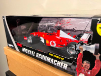 F1 Hot Wheels Elite Ferrari 1:18 M. Schumacher 2002 France GP WC