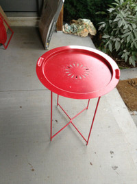 New metal outdoor sidetables for sale