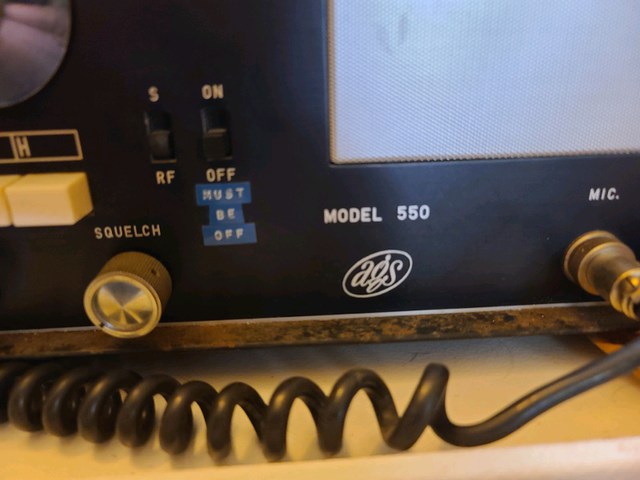 AGS tube CB radio receiver579220804847554561