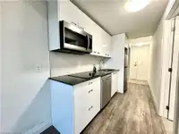 *URGENT*SUMMER LEASE (JUN TO AUG) Fully Furnished 1 Bedroom/Bath