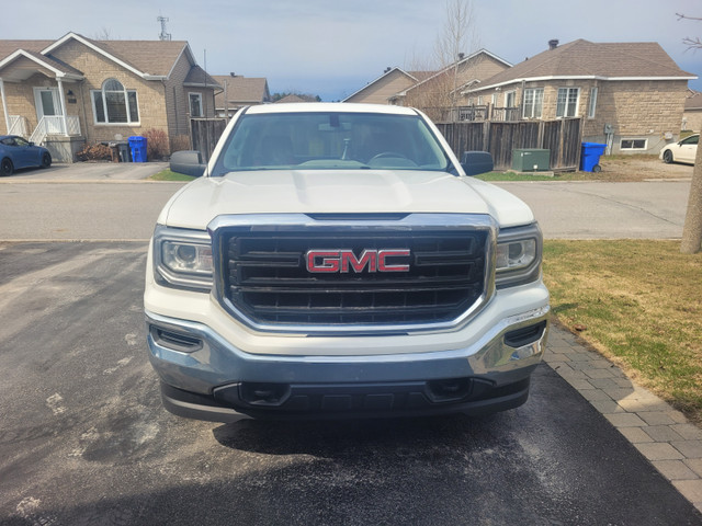 2019 GMC Sierra 1500 in Cars & Trucks in Gatineau