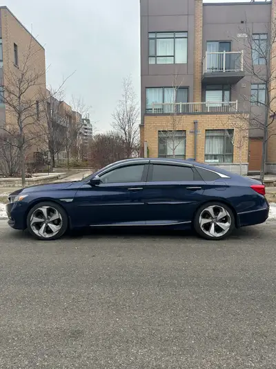 2018 Honda Accord Touring (+Safety) - Engine, transmission good - Runs and drives smooth, without me...
