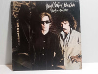 1977 Daryl Hall &amp; John Oates Beauty On Back Street