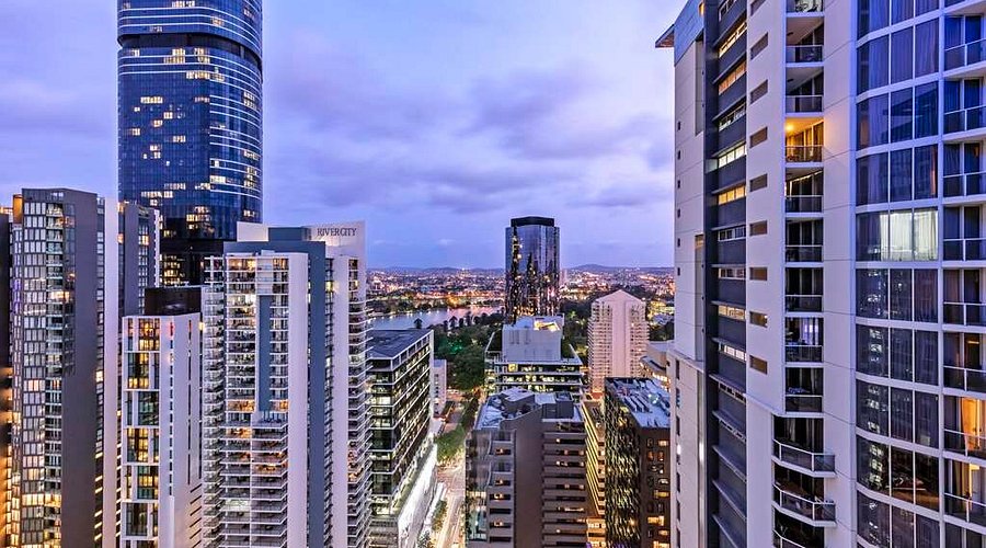 CONDO AVAILABLE FOR RENT IN MISSISSAUGA $2150.00 2