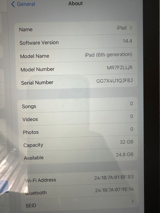 Apple iPad 6th Gen 32GB - space grey in iPads & Tablets in Saskatoon - Image 4