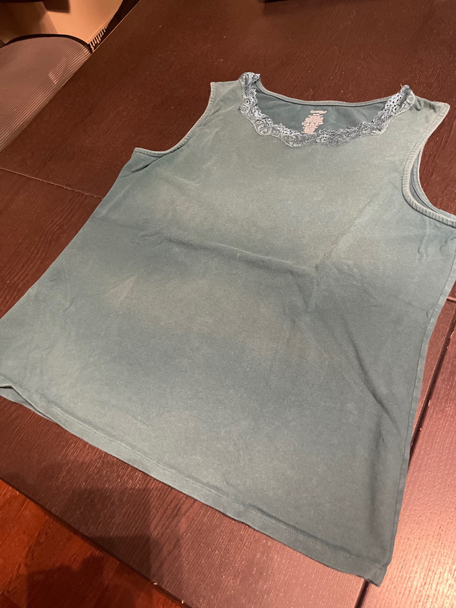 George Sleeveless Top Size XL in Women's - Tops & Outerwear in Mississauga / Peel Region