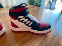 Souliers/chaussures/espadrilles/basket Nike Jordan Air 7.5 US