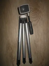 8 sections tripod with case