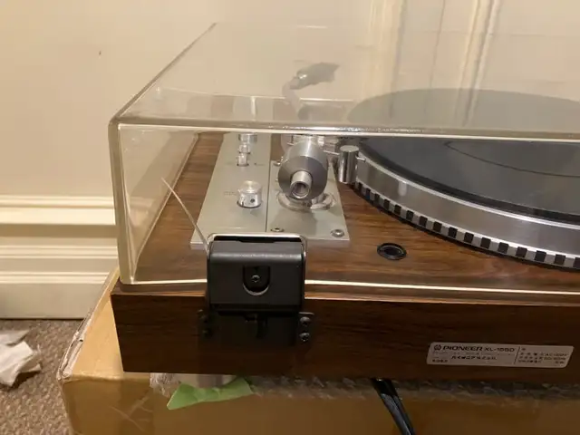 Pioneer PL-550 (XL-1550) direct drive quartz lock turntable in Stereo Systems & Home Theatre in Mississauga / Peel Region - Image 11