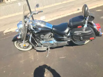 2006 Suzuki Boulevard C90. Located in Spruce Grove. 34 000km. Factory original. Always stored in hea...