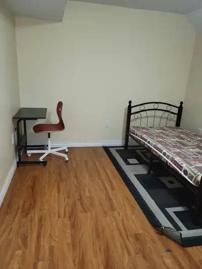 1 basement room for 650 available ASAP 1 basement room for 650 ASAP 4 KM to Waterloo and WLU and wal...