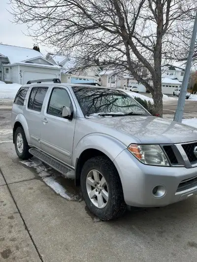 Transfer case non-functional. Vehicle will drive, but only in 2WD. Heating core not functioning well...