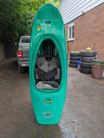 Whitewater kayak - Jackson FUN, View more