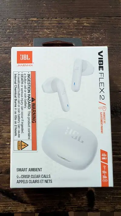 BNIB Retail for $100 Amazing sound quality for music Amazing audio quality for handsfree calling