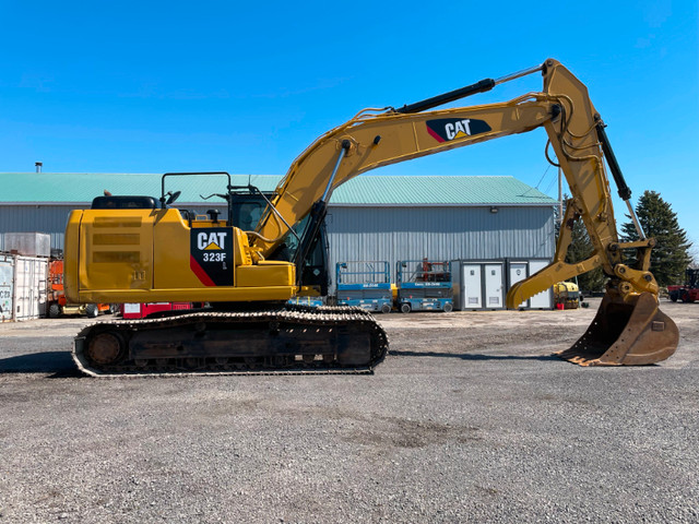 Excavatrice Cat 323 pelle mécanique Caterpillar Diesel Excavator dans Équipement lourd  à Laval/Rive Nord - Image 4