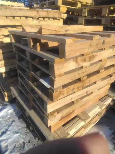 fire wood pallets for sale. pick up. cash only.