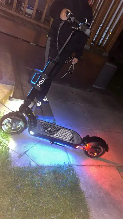 Discontinued scooter they don't make anymore. The scooter has led lights and is in amazing condition...