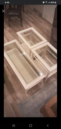 Coffee Table / End Tables