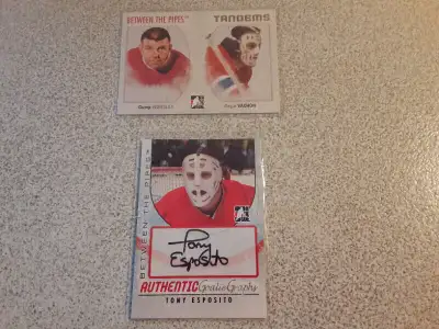 2 CARTES DE HOCKEY DE GARDIENS DE BUT VINTAGES, View more