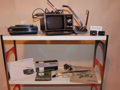 télévision Sony 5 pouces modèle TV500U noir et blanc pour collectionneur, prix négociable