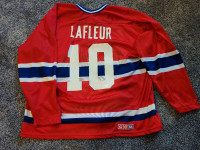 GUY LAFLEUR SIGNED MONTREAL JERSEY