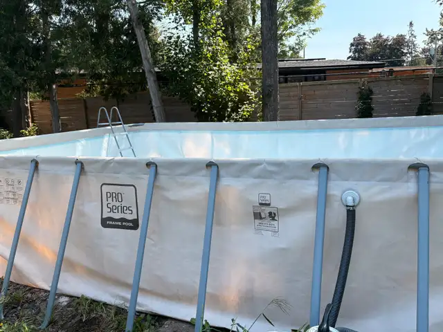 Above ground saltwater pool63417635916547125