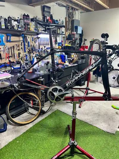 Garneau Gennix R1 (size 52) roadbike with Durace R9000 groupset, 3T cockpit includes 3T Ergosum Team...