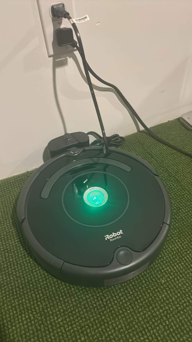 iRobot Roomba 675 Robot Vacuum in Vacuums in Calgary