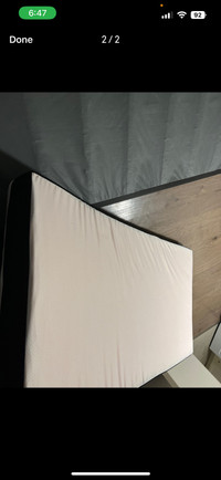 Twin mattress and mattress box