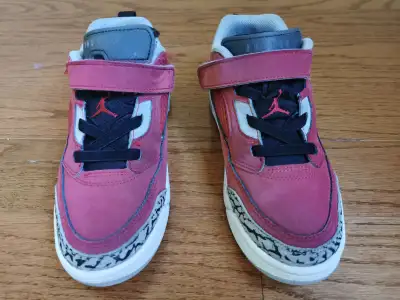 Jordan Spizike Low Boys Shoes 2Y, View more