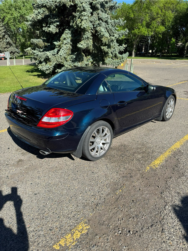 2006 Mercedes Benz SLK 350 in Cars & Trucks in Lethbridge - Image 2