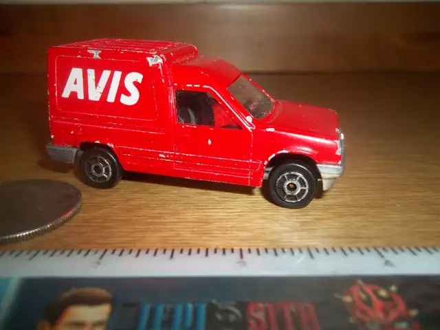 Majorette Renault Express in Toys & Games in City of Montréal - Image 5