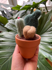 Felt Plant 3” terracotta pot included