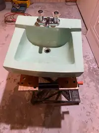 Retro Sink