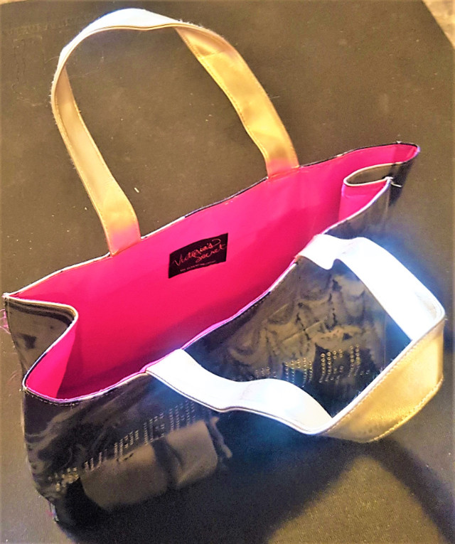 Victoria's Secret Super Model tote bag gold pink inside purse h in Women's - Bags & Wallets in Bedford - Image 3
