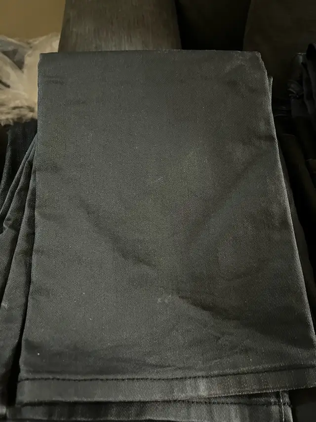 man’s clothes  in Men's in Mississauga / Peel Region - Image 2