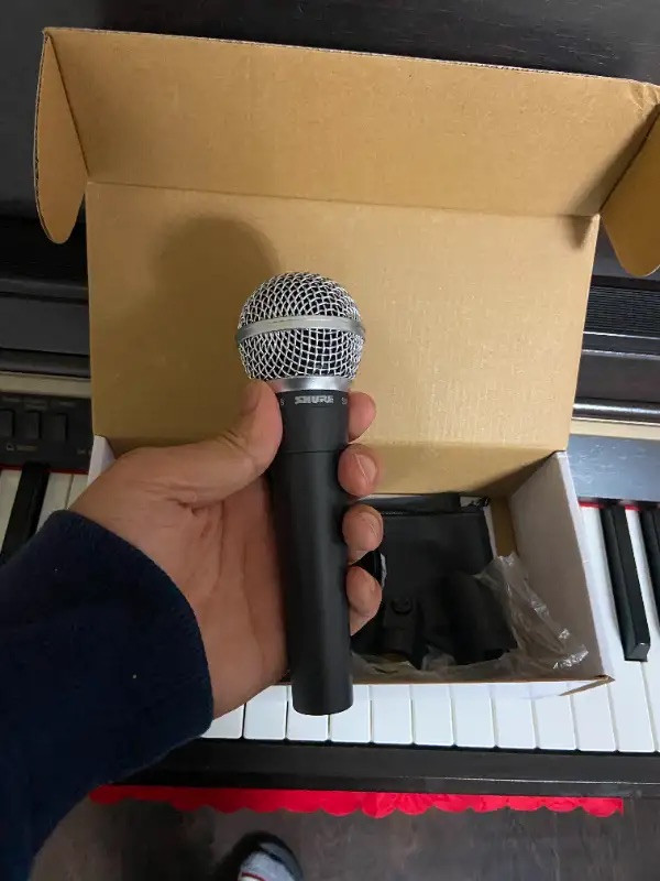 Selling Shure SM58 Microphone (new) in Pro Audio & Recording Equipment in Oakville / Halton Region - Image 2