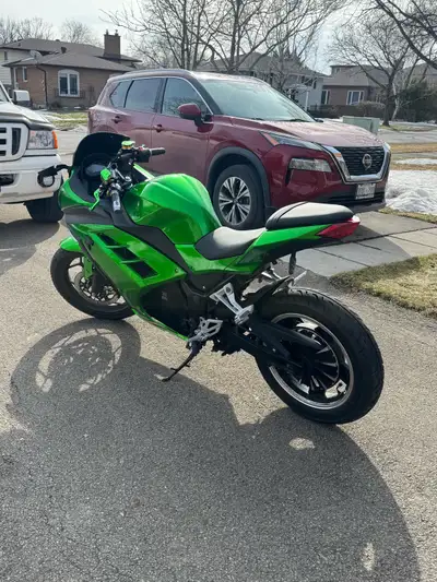 Green Electric Sport Bike / E-Bike, View more