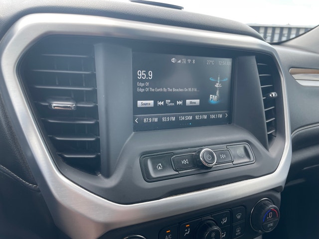 GMC ACADIA 2017 — photo 4