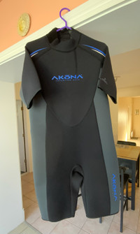 AKONA Men's 3mm Tropical Water Shorty Wetsuit. Scuba, Snorkeling