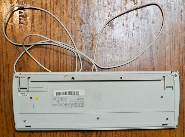 Vintage Classic Personal Computer Keyboards - Compaq and HP in Mice, Keyboards & Webcams in Cambridge - Image 3