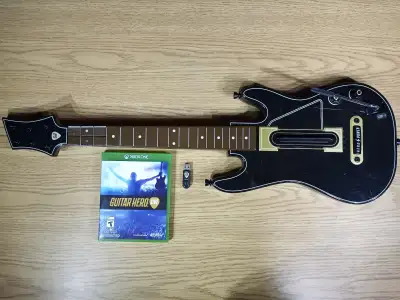 Guitar Hero Live Avec Guitar Sans Fil Et Son Dongle (Xbox One), View more