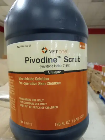 Use for livestock farm use animals pets ect...also have hand sanitizer 1 gallon jugs Selling for bes...