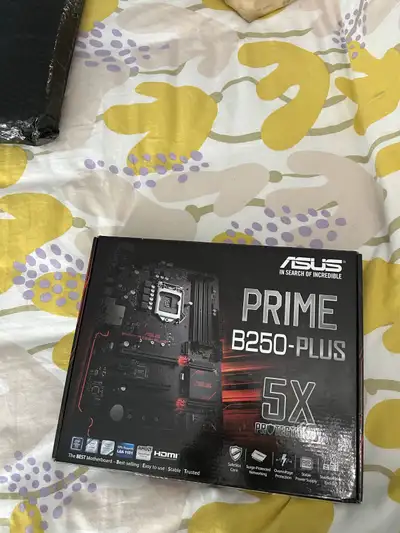 Selling Asus B250 Motherboard + Intel I5 7500 Processor & 2x 8GB Vengence LPX ram all for 150 insane...