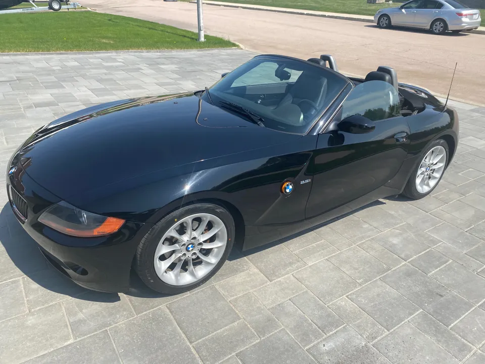 2003 BMW Z4 - 2.5L - Automatic