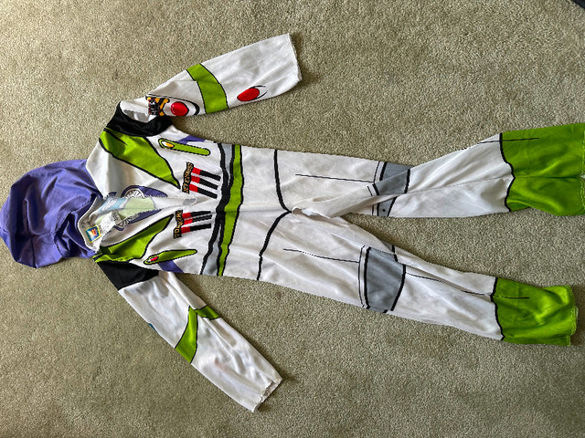 Buzz Lightyear Costume in Costumes in City of Toronto