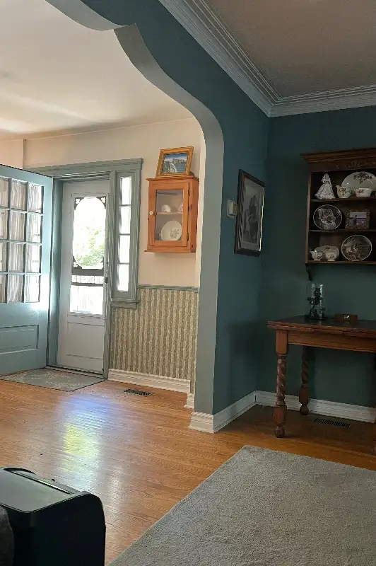 Private Sale - 302 Blantyre Avenue, photo 4 of 4