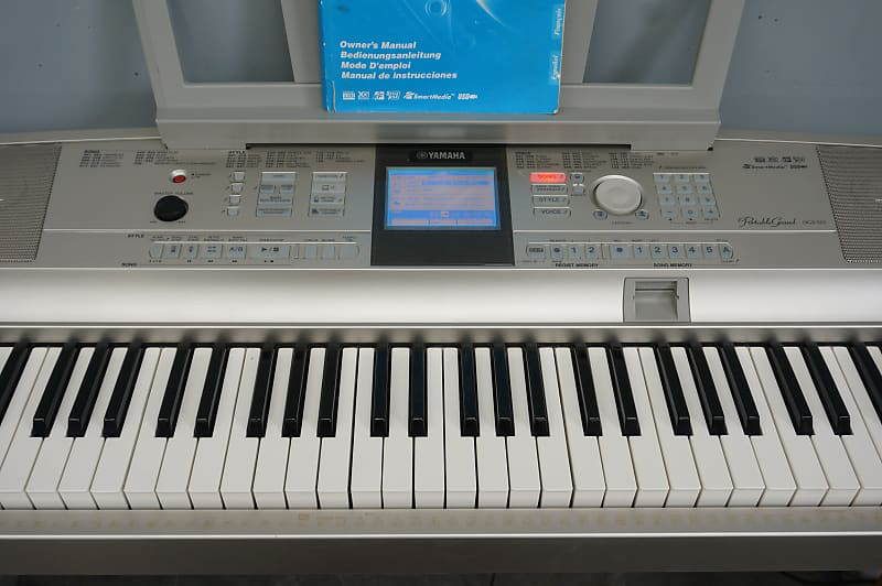 Used, Yamaha DGX-305 Portable Grand Digital Piano W/ Stand for sale  