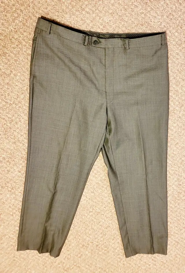 Men's XL Suit by Calvin Klein in Men's in Markham / York Region - Image 2
